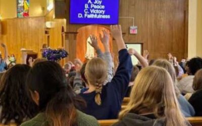 Sacred Heart School / École Sacré Coeur Celebrating Christmas in Advent 2023