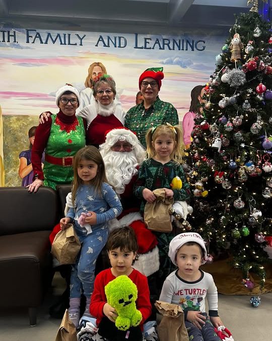 Little Learners, Big Fun! 
The holiday spirit is in full swing in our Early Lea